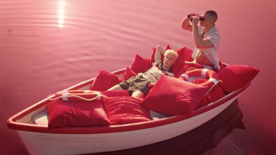 Westenberg_Emma_Troye Sivan_Lucky Strike-a