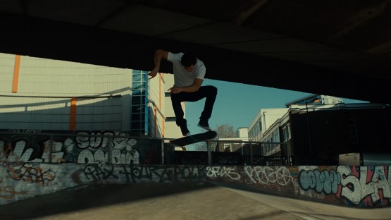 Navy_Dexter_Foot Locker_Skate