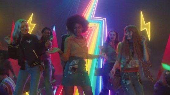 Fu_Warren_Coach_Bring on the Joy-3